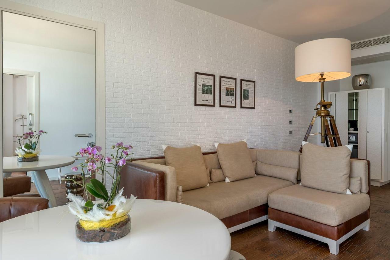 Excelsior Hotel, Spa & Lido Pesaro Dış mekan fotoğraf