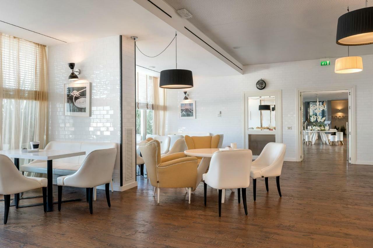 Excelsior Hotel, Spa & Lido Pesaro Dış mekan fotoğraf