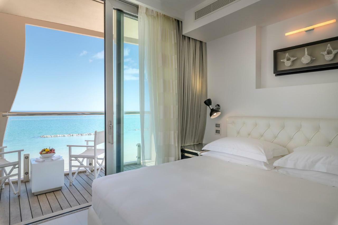 Excelsior Hotel, Spa & Lido Pesaro Dış mekan fotoğraf