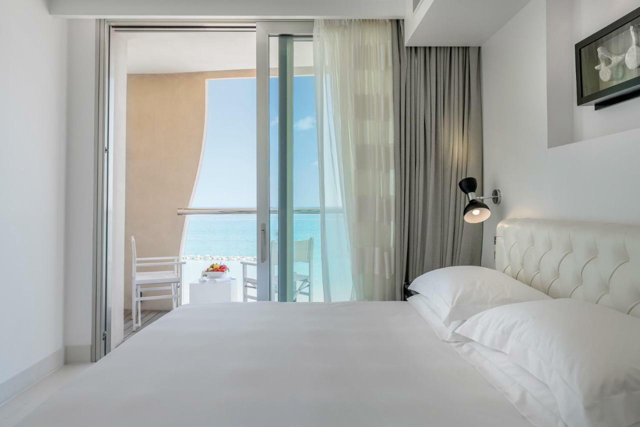 Excelsior Hotel, Spa & Lido Pesaro Dış mekan fotoğraf